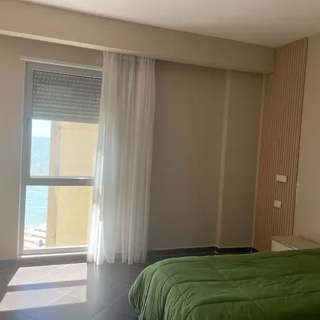 Nais 3* Durrës