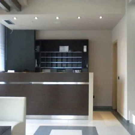 Nais Hotel