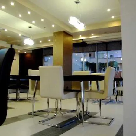 Nais Hotel Durrës