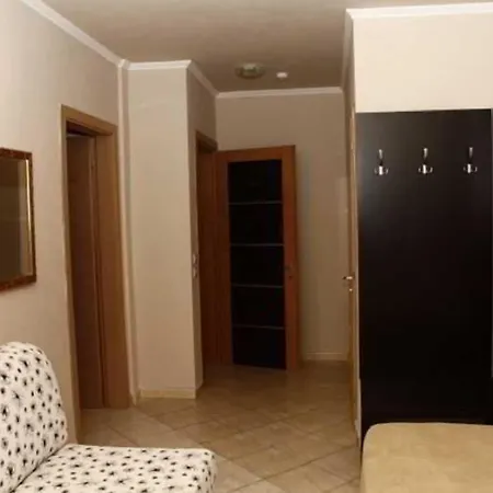 Nais Hotel Durrës