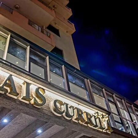 Nais Hotel