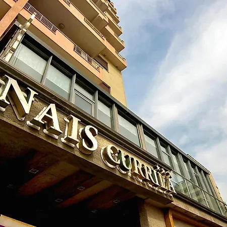 Hotel Nais 3*