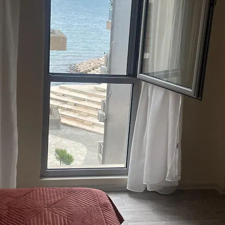 Nais 3* Durrës