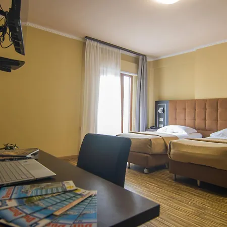 Hotel Nais Durrës