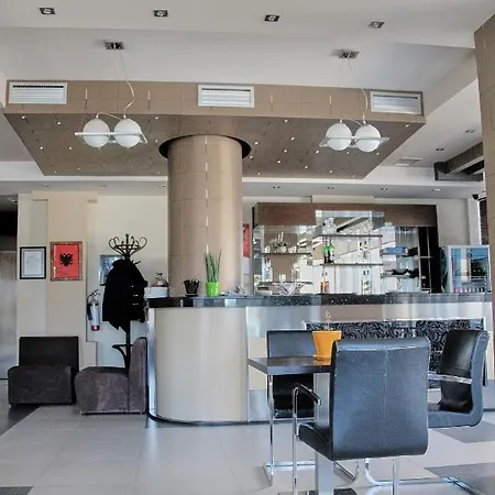 Hotel Nais