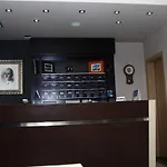 Hotel Nais 3*