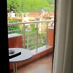 Hotel Nais