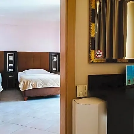 Nais 3* Durrës