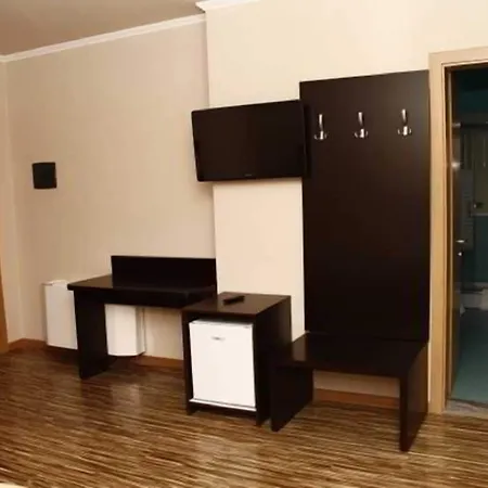 Nais Hotel
