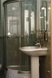 Hotel Nais 3*