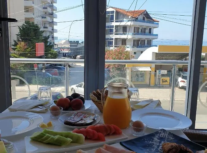 Nais Hotel Durrës