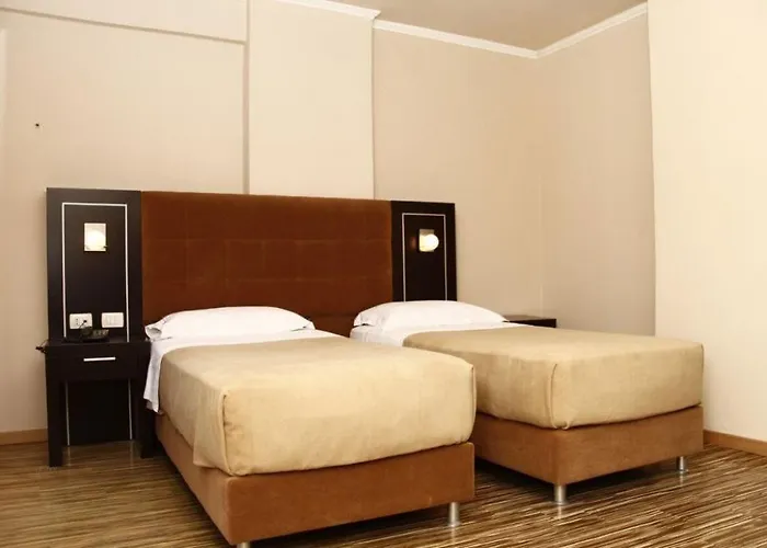 Nais Hotel