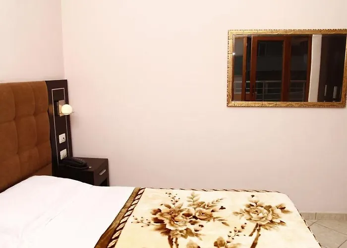 Nais 3* Durrës