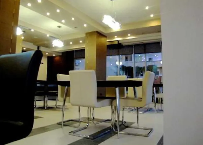 Nais Hotel Durrës