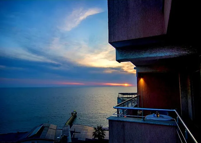 Hotel Nais